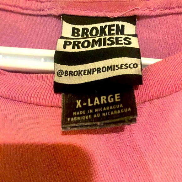 ZUMIEZ Broken Promises XL Graphic Tee - Picture 3 of 3